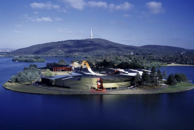 Canberra Tour