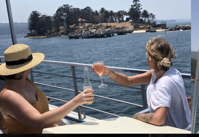 Sydney Harbor Cruise with Buffet Lunch